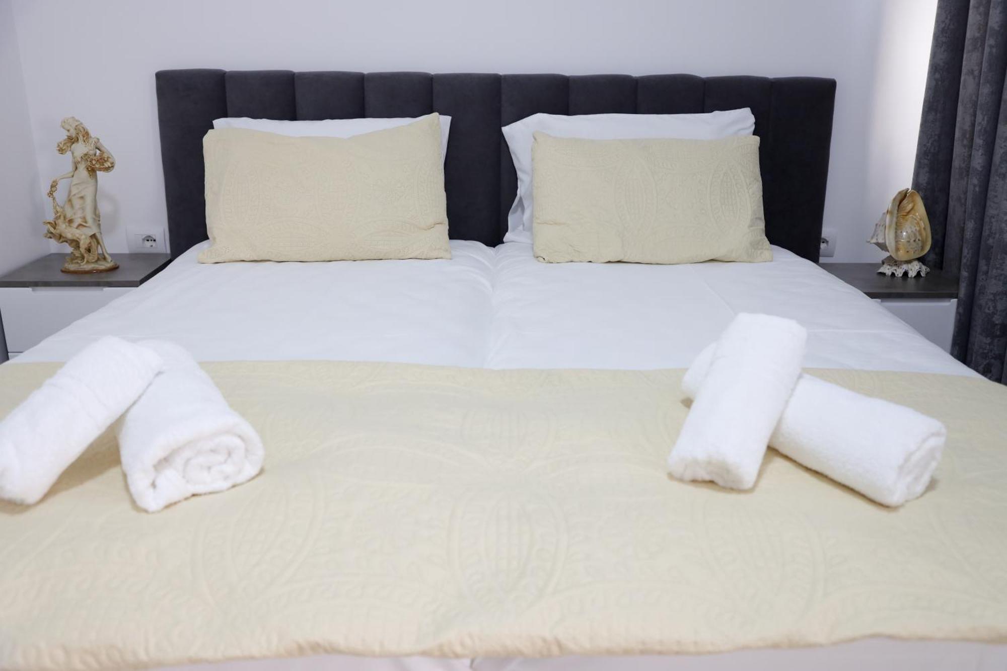 Krujë Alesio Guest House מראה חיצוני תמונה